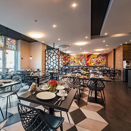 Amarant Urban & Conference Center By Chm Hotel