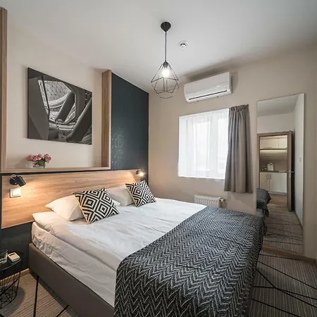 Amarant Urban & Conference Center By Chm Hotel Kyjev