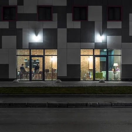 Amarant Urban & Conference Center By Chm 4*